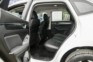 2021 Haval First Love 1.5t 6MT Manual 5-door, 5-seater Suv 1.5t 150 Horsepower L4 Gasoline Used Car - Product Image 6