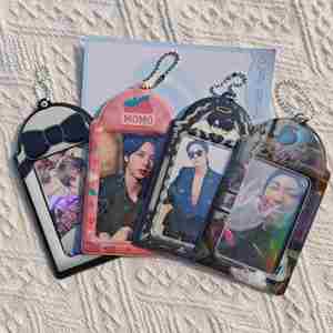 Échantillon Gratuit : Étui Attrayant en PVC pour Cartes Photo, Boîte de Rangement pour Photocards, Papeterie avec Porte-clés - Product Image 1