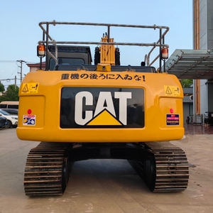 Excavatrice sur chenilles Caterpillar 20 tonnes 320D2 d'occasion, pour travaux de terrassement, avec moteur, boîte de vitesses, pompe et puissance de 120 kW - Product Image 4