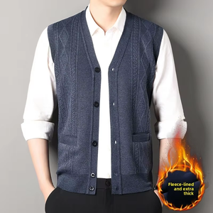 Gilet en tricot pour homme personnalisé de haute qualité, doublé de polaire chaude, sans manches, col en V, boutonné, avec poches - Product Image 1