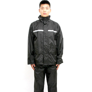 Impermeable Reflectante Moderno de Alta Calidad, Chaqueta de Lluvia de <span class=keywords><strong>2</strong></span> Piezas de Tela Oxford con Capucha de PVC, Ajuste Universal para Actividades al Aire Libre y Senderismo - Product Image 4