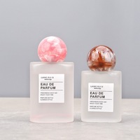 Flacon de parfum en verre mat doux de qualité supérieure 30ml 50ml avec couvercle en marbre à texture naturelle, corps lisse, anti-fuite, pour boutique