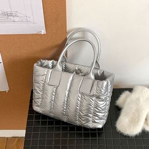 Nouveau Sac à Main Bandoulière de Qualité Supérieure pour Femme, Sacs Fourre-Tout en Nylon Matelassé pour Fournisseurs - Product Image 5