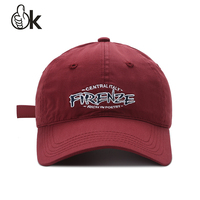 Venta al por mayor logotipo personalizado 6 paneles en blanco rojo liso bajo perfil vintage gorra de béisbol algodón bordado sin estructura personalizado papá sombrero