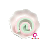 Emballage de bonbons personnalisé halal saveur de fruit doux coton confiserie coloré en forme de rouleau sucette torsadé guimauve