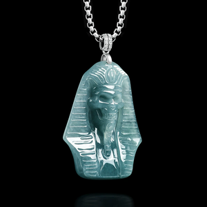 Collar con colgante tridimensional de faraón egipcio en azul esmeralda natural, jadeíta de calidad hielo. - Product Image 2