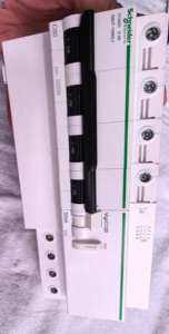 Disjoncteur miniature C120H 4P C80A, protection contre les fuites de courant résiduel, protection contre les surcharges et les courts-circuits, interrupteur pour Indu - Product Image 1