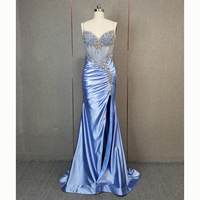 Robe de soirée sirène en satin bleu clair avec bretelles spaghetti, corset transparent, ornée de strass et de perles, froncée, pour mariage, fête ou bal de promo