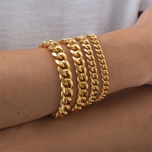 สร้อยข้อมือแฟชั่นสไตล์คิวบันชุบทอง 18K พร้อมตัวล็อคสุดหรู ขายส่งแบบไมอามี่เชน - Product Image 6
