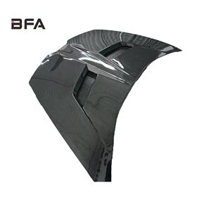 Il tappo della macchina in carbonio secco è adatto per il modello <span class=keywords><strong>Lamborghini</strong></span> LP610 Cap Rado - Product Image 4