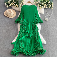 Gaun wanita ukuran besar bermotif lentera longgar berlipit 3d gaun bersabuk pinggang lipit elegan Flowy gaun ukuran besar