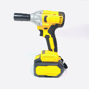 Llave de Impacto sin Escobillas de Alto Torque, Herramientas de Reparación de Automóviles, Llave Inalámbrica Recargable con Batería de Litio para Neumáticos, Amarilla G01 - Product Image 1