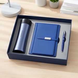 Ensemble cadeau d'entreprise de luxe avec logo personnalisé, papeterie rechargeable, carnet, bouteille d'eau, ensemble de stylos A5, thermos en cuir, journal - Product Image 4
