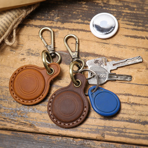 Funda de Cuero Genuino de Vaca Estilo Retro de Lujo para Airtags, con Llavero, Venta al Por Mayor de Fábrica - Product Image 1