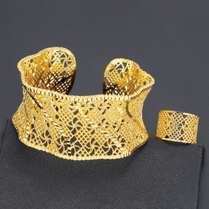 ชุดเครื่องประดับทองเหลืองคุณภาพสูงราคาแข่งขัน Jxx ลดราคาใหม่ ชุบทอง 24K สำหรับผู้หญิง ลูกปัดทันสมัยสำหรับเป็นของขวัญ ขายส่ง - Product Image 5