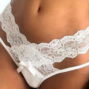 Commerce extérieur de lingerie sexy de style européen et américain, culottes string transparentes en dentelle sexy pour femmes, à taille basse, pour l'export. - Product Image 1