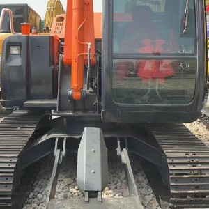 Excavadora usada HITACHI ZAXIS 70 Japón Original ZAXIS Serie ZX70 Máquina excavadora usada de 7 toneladas con buen funcionamiento - Product Image 6