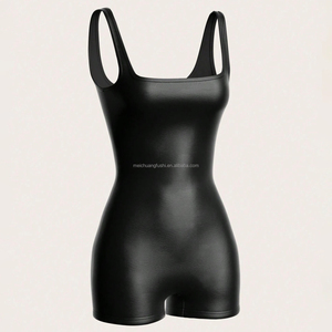<span class=keywords><strong>Combinaison</strong></span> en <span class=keywords><strong>cuir</strong></span> moulante à bretelles spaghetti sans manches personnalisée pour femmes - Product Image 4