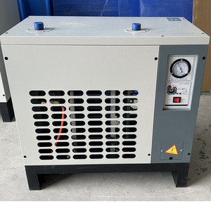 Sécheur d'air Manny réfrigéré 7,5 kW 10 CV, type armoire métallique industrielle - Product Image 4