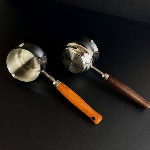 304 Stainless Steel Oil Pouring Pot Long Handle Ladle <b>Soup</b> Ladle For Home Kitchen Use - Product Image 4