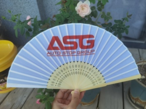 Personalised <strong>White</strong> Bamboo Silk Hand <strong>Fans</strong> for Wedding - Product Image 4
