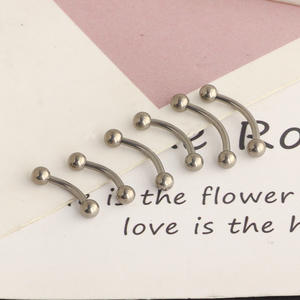 Venta al por mayor 14G G23 titanio plátano ceja <span class=keywords><strong>Tragus</strong></span> Helix oreja vientre labio pezón lengua anillo Piercing joyería curvada barra labio anillo - Product Image 5