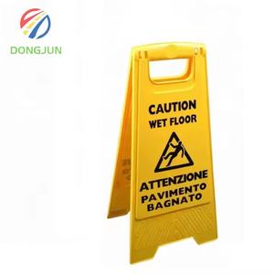 <span class=keywords><strong>Panneau</strong></span> de <span class=keywords><strong>signalisation</strong></span> pliant en plastique 2025 PP <span class=keywords><strong>Panneau</strong></span> d'avertissement de <span class=keywords><strong>danger</strong></span> indiquant un <span class=keywords><strong>panneau</strong></span> directionnel de sol glissant - Product Image 1