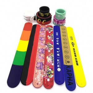 Bracelet personnalisé avec logo, bracelet en silicone à boucle en caoutchouc pas cher pour hommes/femmes - Product Image 6