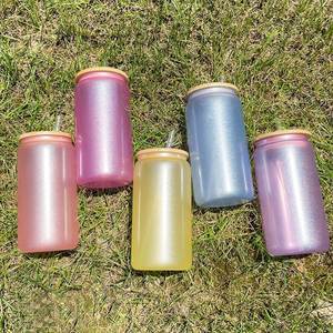 Vaso de Vidrio de 16 oz para Sublimación, Colorido, con Cambio de Color UV y Brillo en la Oscuridad, con Tapa de Bambú y Pajita para Impresión por Sublimación - Product Image 2