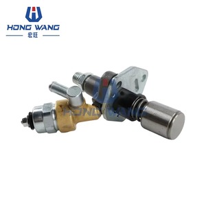 Bomba de Inyección de Combustible Ligera KM186FGET-12000 Compatible con Motor Yanmar L48N L48V L60AE L70AE L100 - Product Image 1