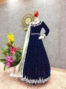 Abito in Velluto Blu Royal Scuro Ricamato per Donna, Abbigliamento Invernale <span class=keywords><strong>da</strong></span> Festa, Completo Salwar Kameez Pakistano con Decorazioni in Pietre Argentate - Product Image 5
