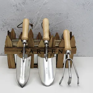 Vente chaude 3 pièces pelle fourchette désherbeur extérieur jardin outils à main ensemble d'outils de jardin avec manche en bois