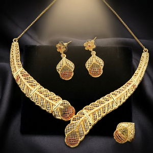 Collares Micro Forming chapados en oro, Ocasión especial, Joyería tradicional para mujer, Cobre y Latón chapado en oro laminado - Product Image 3