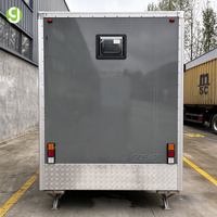Trailer Toilet Portabel Goeasy Mobile Restroom 2 Kompartemen Pribadi Tangki Sampah untuk Proyek Konstruksi Industri