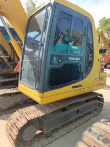 Excavatrice sur chenilles KOMATSU PC60-8 d'occasion de haute qualité, petite taille, 6 tonnes, faible nombre d'heures de travail, pas de révision importante, vente chaude - Product Image 6