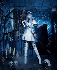 Peluca de Cosplay Ainizi de 100 cm de Largo, Lisa con Flequillo, Azul Hielo, Personaje de Esdeath de <span class=keywords><strong>Akame</strong></span> Ga KILL! - Product Image 2