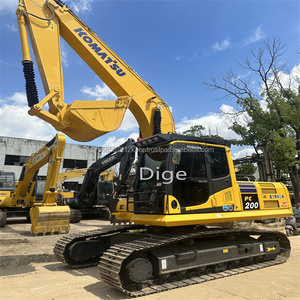 Excavatrice sur chenilles Komatsu PC200-8 d'occasion, 20 tonnes, marque japonaise, équipement de construction d'origine, pompe à engrenages, excellent état - Product Image 3