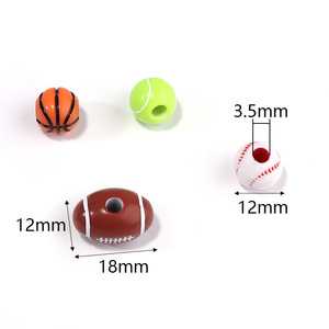 50 piezas/bolsa de cuentas acrílicas de pelota deportiva para pulseras, dijes de fútbol, baloncesto, rugby, varios tipos de cuentas sueltas para la fabricación de joyas - Product Image 5