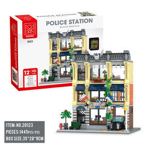 XMORK Giocattoli da Costruzione <span class=keywords><strong>Stazione</strong></span> <span class=keywords><strong>di</strong></span> <span class=keywords><strong>Polizia</strong></span> con Luci LED, Giocattoli Educativi per Bambini, Plastica ABS, 1445 Pezzi, per 14+ Anni - Product Image 1