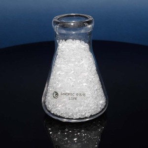 Yanshan Sinopec ld165 <span class=keywords><strong>LDPE</strong></span> hạt nhựa 165 PE nhựa polyethylene Ống phim nông nghiệp nhà kính phim màu xanh lá cây <span class=keywords><strong>LDPE</strong></span> sản phẩm - Product Image 2