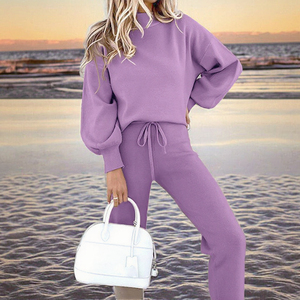 Ensemble de survêtement en molleton à col roulé pour femmes, sweat-shirt chaud, short décontracté respirant, ensemble deux pièces pour l'hiver - Product Image 2