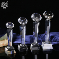 Graviertes Logo Hot Selling Diamant form Kristall Trophäe Glas Kristall Award Trophäe