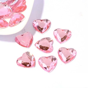 Perles acryliques ABS à dos plat en forme <span class=keywords><strong>de</strong></span> coeur d'amour Tailles <span class=keywords><strong>de</strong></span> 14MM à 25MM Verre en vrac pour les mariages Aucune <span class=keywords><strong>colle</strong></span> requise Besoin <span class=keywords><strong>de</strong></span> strass - Product Image 6