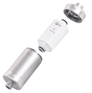 <span class=keywords><strong>Filtre</strong></span> de douche en plastique à charbon actif OEM, argenté, pour usage domestique et hôtelier, pour le corps, les cheveux et le <span class=keywords><strong>SPA</strong></span>, écologique, remplaçable, élimine les impuretés - Vente chaude - Product Image 2
