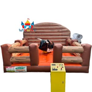 Jeu de taureau mécanique gonflable pour parcs, activités de team building et fêtes de jardin - Product Image 1