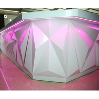 Table de comptoir de bar à surface solide barre d'éclairage de boîte de nuit conception de comptoir de barre de table à lumière LED éclairée par rougeoyante