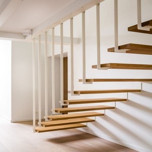CBMmart <span class=keywords><strong>Precio</strong></span> de promoción <span class=keywords><strong>Escalera</strong></span> flotante de <span class=keywords><strong>barandilla</strong></span> de vidrio de madera de roble rojo - Product Image 2