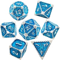 Ensemble de dés de jeu de rôle D&D en métal, 10 couleurs disponibles, avec chaîne mode et dragon polyédrique sculpté, vente en gros