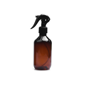 Amber <span class=keywords><strong>Plastic</strong></span> Spuitfles 100 Ml 150 Ml 200 Ml 300 Ml 400 Ml <span class=keywords><strong>500</strong></span> Ml Groene <span class=keywords><strong>Plastic</strong></span> Huisdierenflessen Trigger Spuitfles - Product Image 5