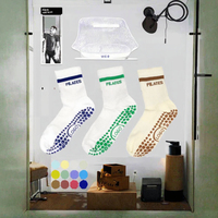 Chaussettes de yoga antidérapantes en tricot personnalisées à faible MOQ pour jeunes femmes, avec revers antidérapant, marque privée, pour Pilates, chaussettes d'été